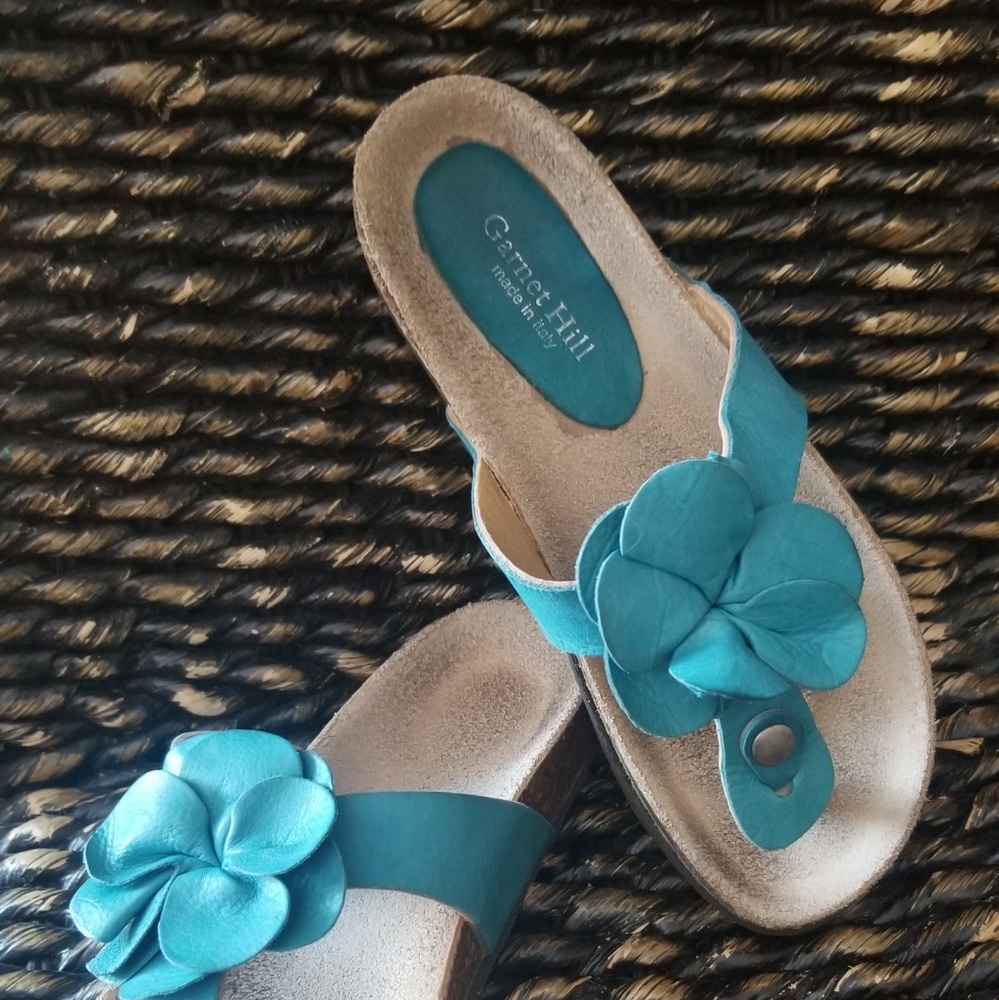 Garnett Hill Sandals. Like Birkenstock.  Size 3.